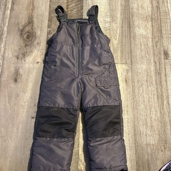 LONDON‎ FOG snow Bibs- size 5/6 - Picture 1 of 8